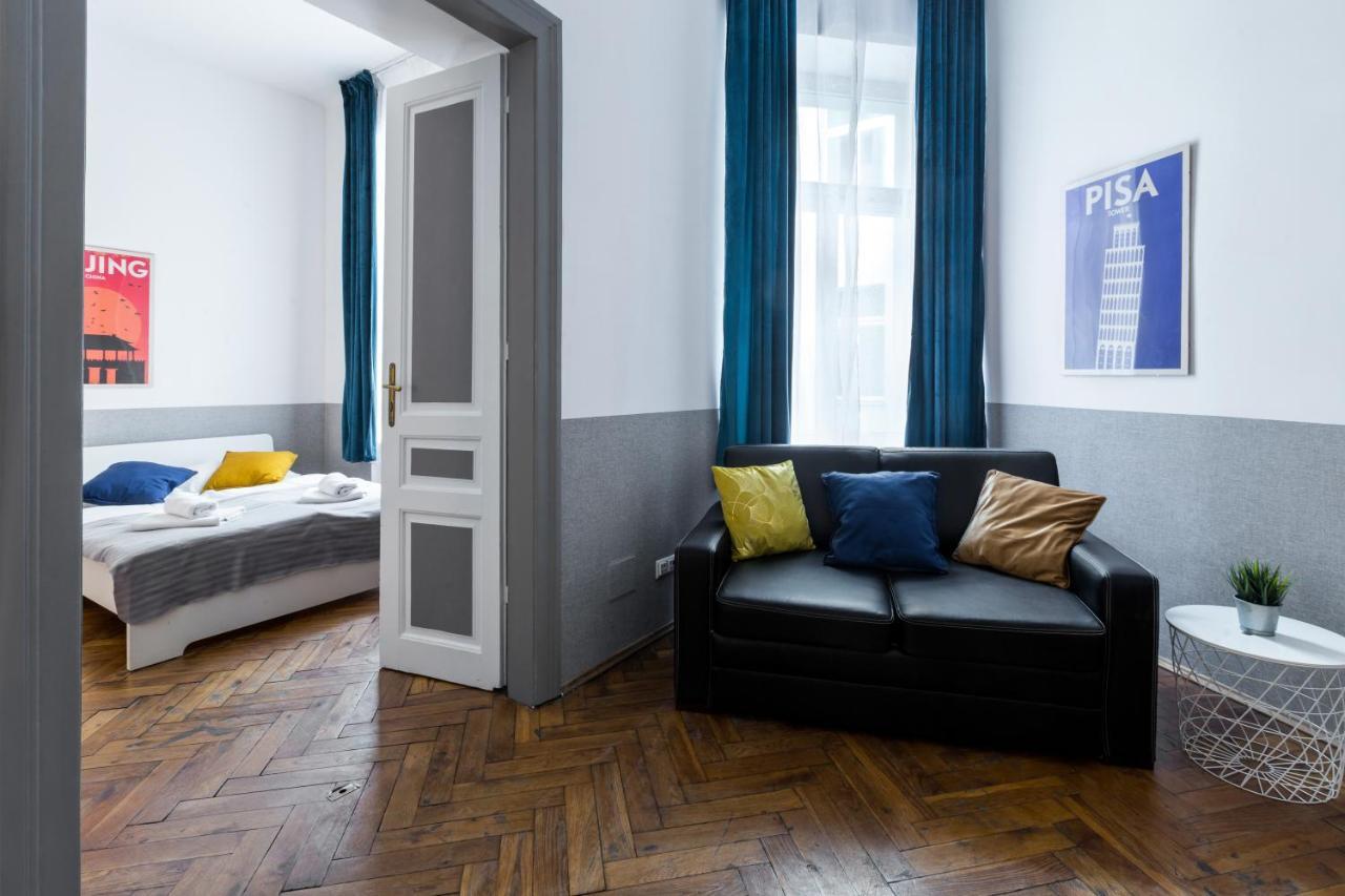Wawel Cracow Old City Apartments - Friendhouse Apartments クラクフ エクステリア 写真