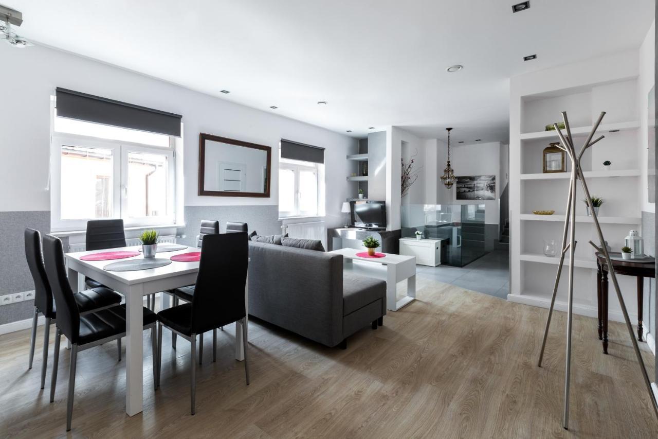 Wawel Cracow Old City Apartments - Friendhouse Apartments クラクフ エクステリア 写真