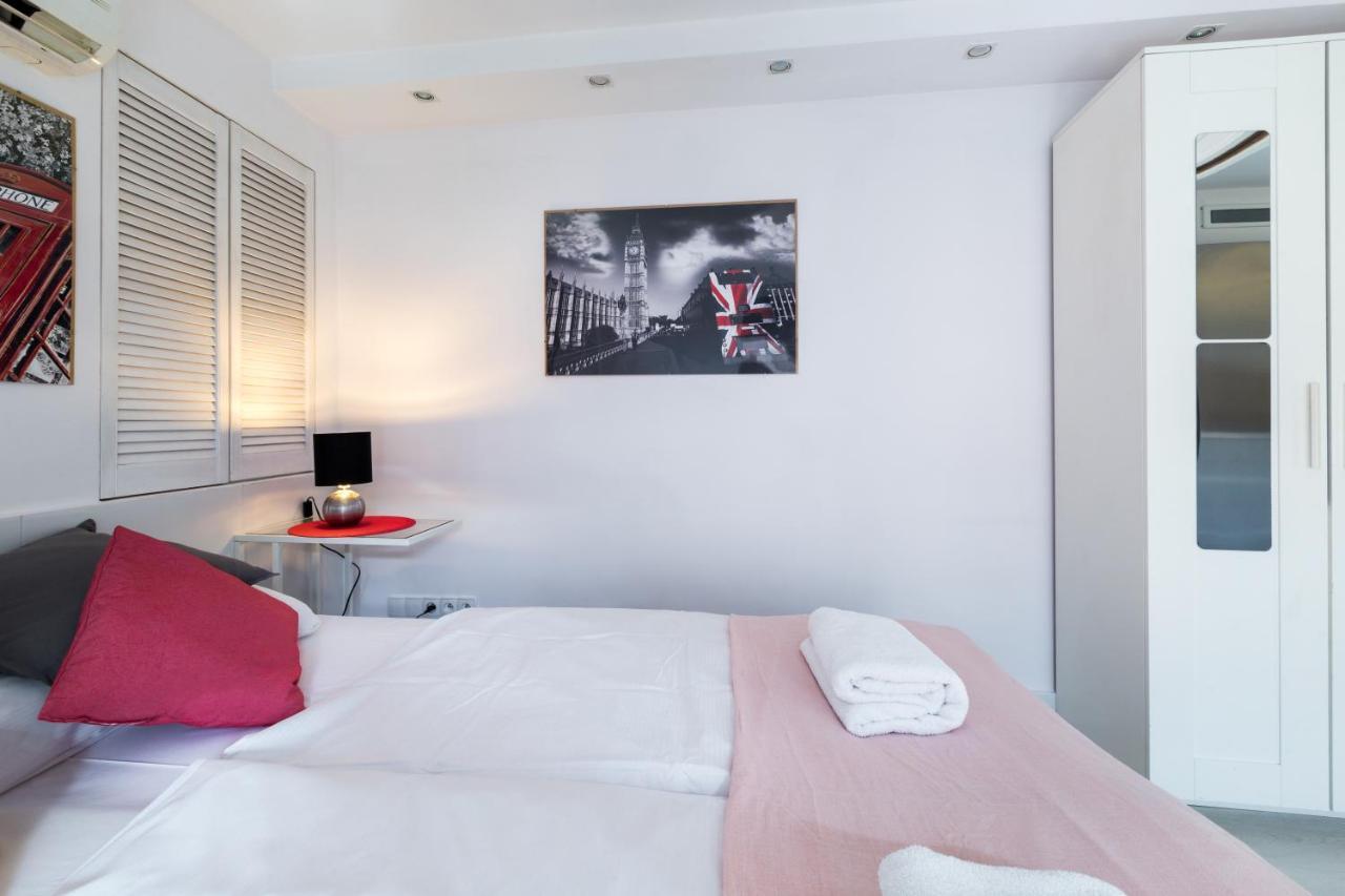 Wawel Cracow Old City Apartments - Friendhouse Apartments クラクフ エクステリア 写真